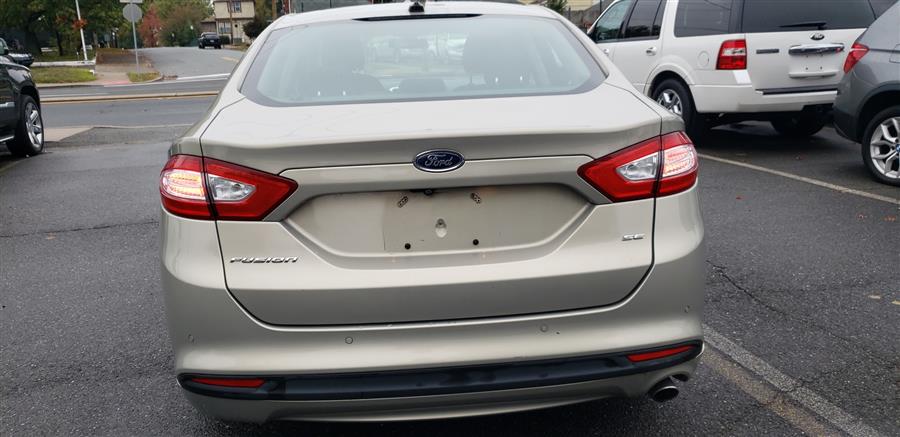 Used Ford Fusion 4dr Sdn SE FWD 2015 | Victoria Preowned Autos Inc. Little Ferry, New Jersey Used Ford Fusion 4dr Sdn SE FWD 2015 | Victoria Preowned Autos Inc. Little Ferry, New Jersey