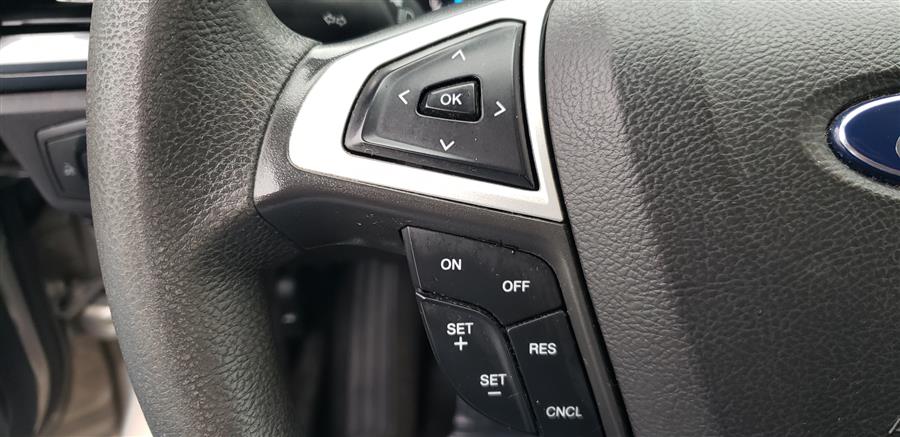 Used Ford Fusion 4dr Sdn SE FWD 2015 | Victoria Preowned Autos Inc. Little Ferry, New Jersey Used Ford Fusion 4dr Sdn SE FWD 2015 | Victoria Preowned Autos Inc. Little Ferry, New Jersey