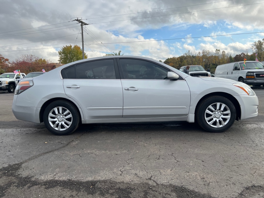 Used Nissan Altima 4dr Sdn I4 CVT 2.5 S 2012 | Marsh Auto Sales LLC. Ortonville, Michigan Used Nissan Altima 4dr Sdn I4 CVT 2.5 S 2012 | Marsh Auto Sales LLC. Ortonville, Michigan