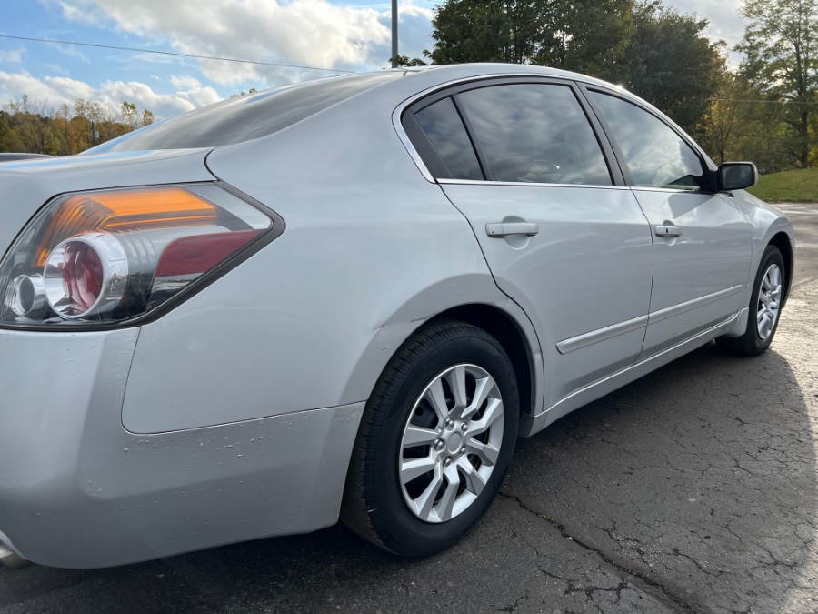 Used Nissan Altima 4dr Sdn I4 CVT 2.5 S 2012 | Marsh Auto Sales LLC. Ortonville, Michigan Used Nissan Altima 4dr Sdn I4 CVT 2.5 S 2012 | Marsh Auto Sales LLC. Ortonville, Michigan