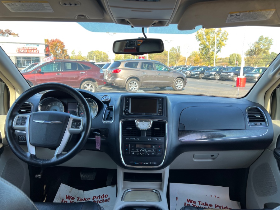 Used Chrysler Town & Country 4dr Wgn Touring-L 2015 | Marsh Auto Sales LLC. Ortonville, Michigan Used Chrysler Town & Country 4dr Wgn Touring-L 2015 | Marsh Auto Sales LLC. Ortonville, Michigan