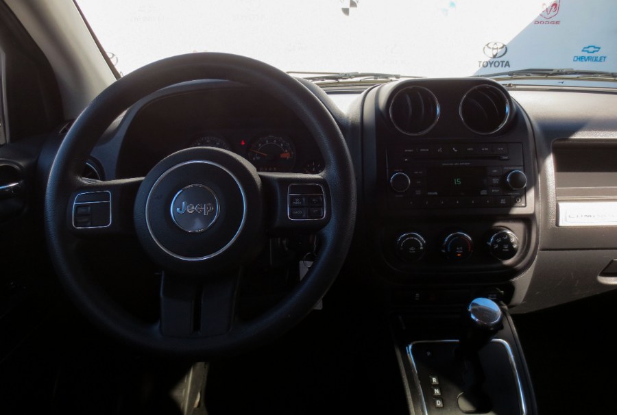 2017 Jeep Compass Sport FWD *Ltd Avail*, available for sale in Santa Ana, California | Auto Max Of Santa Ana. Santa Ana, California 2017 Jeep Compass Sport FWD *Ltd Avail*, available for sale in Santa Ana, California | Auto Max Of Santa Ana. Santa Ana, California