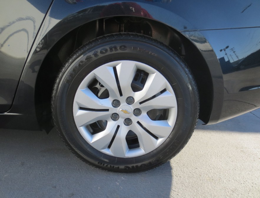 Used Chevrolet Cruze 4dr Sdn Auto LS 2013 | Auto Max Of Santa Ana. Santa Ana, California Used Chevrolet Cruze 4dr Sdn Auto LS 2013 | Auto Max Of Santa Ana. Santa Ana, California