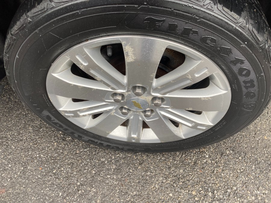 2011 Chevrolet Equinox AWD 4dr LT w/1LT, available for sale in Middle Village, New York | Middle Village Motors . Middle Village, New York 2011 Chevrolet Equinox AWD 4dr LT w/1LT, available for sale in Middle Village, New York | Middle Village Motors . Middle Village, New York
