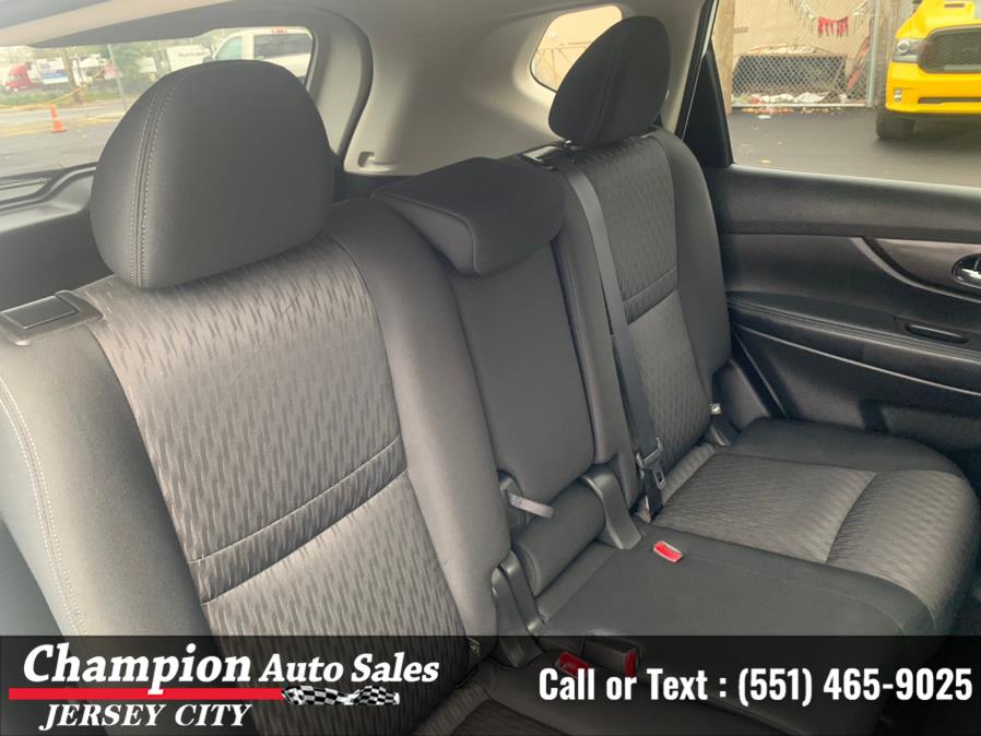 Used Nissan Rogue AWD SV 2019 | Champion Auto Sales of JC. Jersey City, New Jersey Used Nissan Rogue AWD SV 2019 | Champion Auto Sales of JC. Jersey City, New Jersey