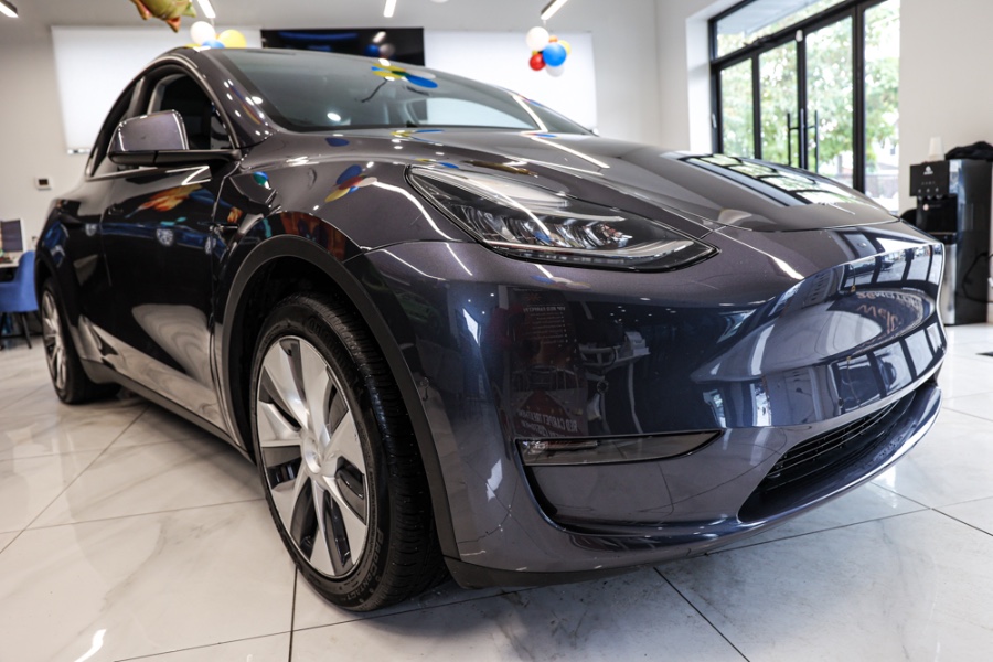 2021 Tesla Model Y Long Range AWD, available for sale in ELMONT, New York | 26 Motors Long Island. ELMONT, New York 2021 Tesla Model Y Long Range AWD, available for sale in ELMONT, New York | 26 Motors Long Island. ELMONT, New York