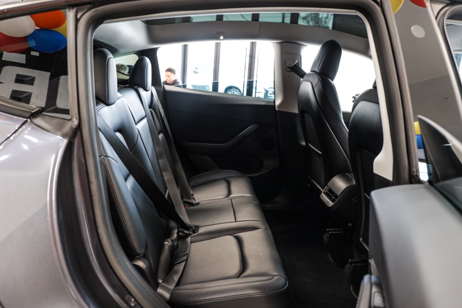 2021 Tesla Model Y Long Range AWD, available for sale in ELMONT, New York | 26 Motors Long Island. ELMONT, New York 2021 Tesla Model Y Long Range AWD, available for sale in ELMONT, New York | 26 Motors Long Island. ELMONT, New York