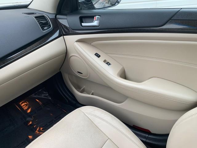 2015 Kia Cadenza Limited, available for sale in Forestville, Maryland | Valentine Motor Company. Forestville, Maryland 2015 Kia Cadenza Limited, available for sale in Forestville, Maryland | Valentine Motor Company. Forestville, Maryland