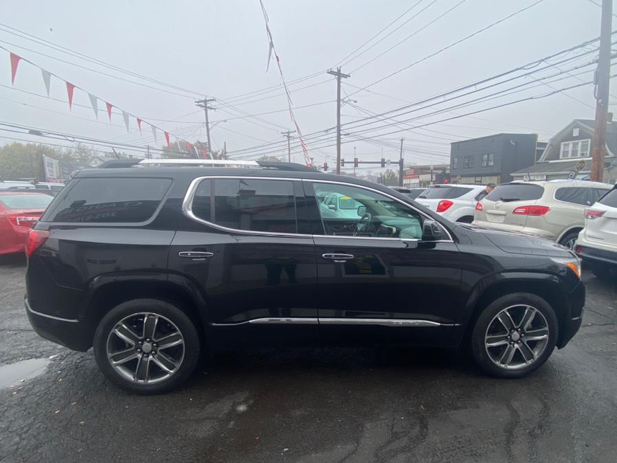 Used GMC Acadia AWD 4dr Denali 2017 | CT Auto. Bridgeport, Connecticut Used GMC Acadia AWD 4dr Denali 2017 | CT Auto. Bridgeport, Connecticut