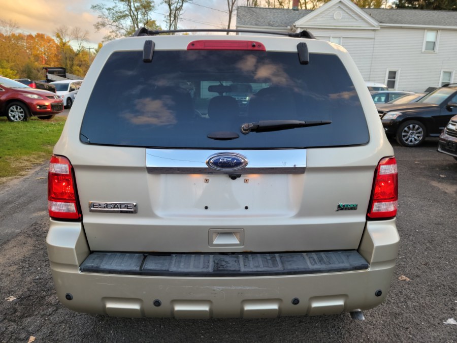 2011 Ford Escape 4WD 4dr Limited Leather & Sunroof, available for sale in East Windsor, Connecticut | Toro Auto. East Windsor, Connecticut 2011 Ford Escape 4WD 4dr Limited Leather & Sunroof, available for sale in East Windsor, Connecticut | Toro Auto. East Windsor, Connecticut