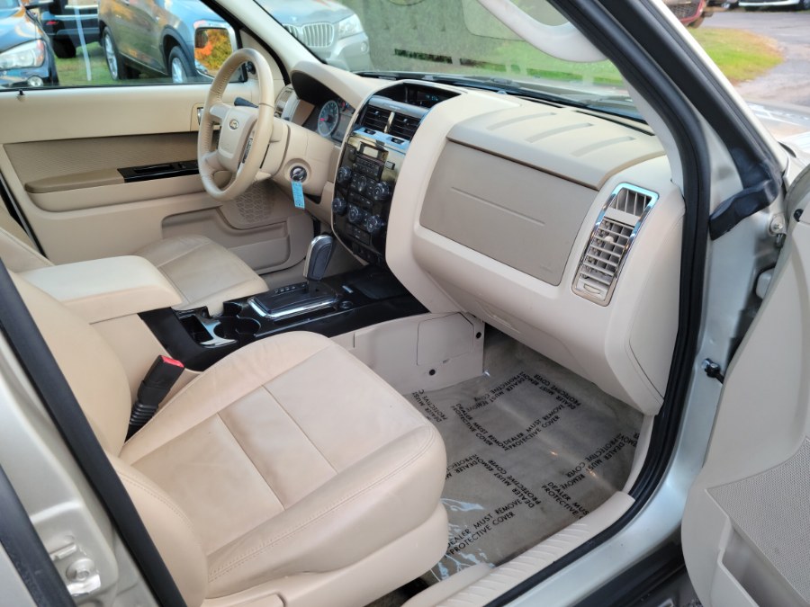 2011 Ford Escape 4WD 4dr Limited Leather & Sunroof, available for sale in East Windsor, Connecticut | Toro Auto. East Windsor, Connecticut 2011 Ford Escape 4WD 4dr Limited Leather & Sunroof, available for sale in East Windsor, Connecticut | Toro Auto. East Windsor, Connecticut