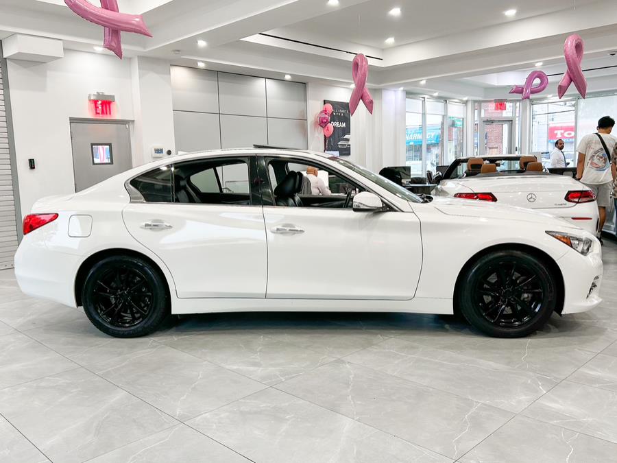 Used INFINITI Q50 3.0t Signature Edition AWD 2017 | Luxury Motor Club. Franklin Square, New York Used INFINITI Q50 3.0t Signature Edition AWD 2017 | Luxury Motor Club. Franklin Square, New York