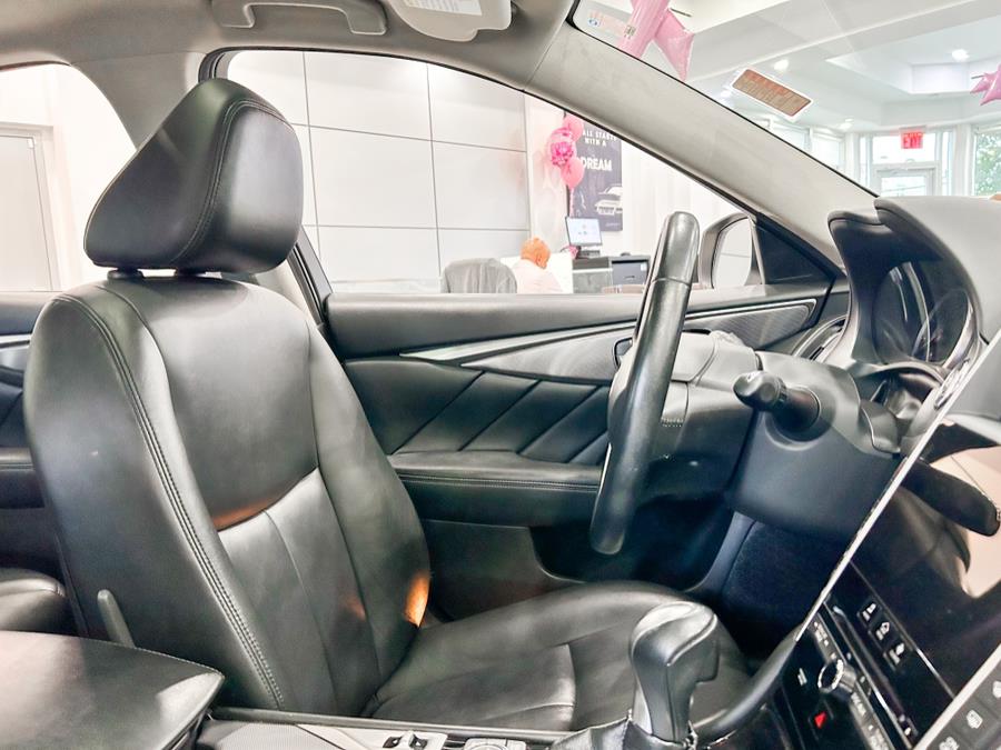 Used INFINITI Q50 3.0t Signature Edition AWD 2017 | Luxury Motor Club. Franklin Square, New York Used INFINITI Q50 3.0t Signature Edition AWD 2017 | Luxury Motor Club. Franklin Square, New York