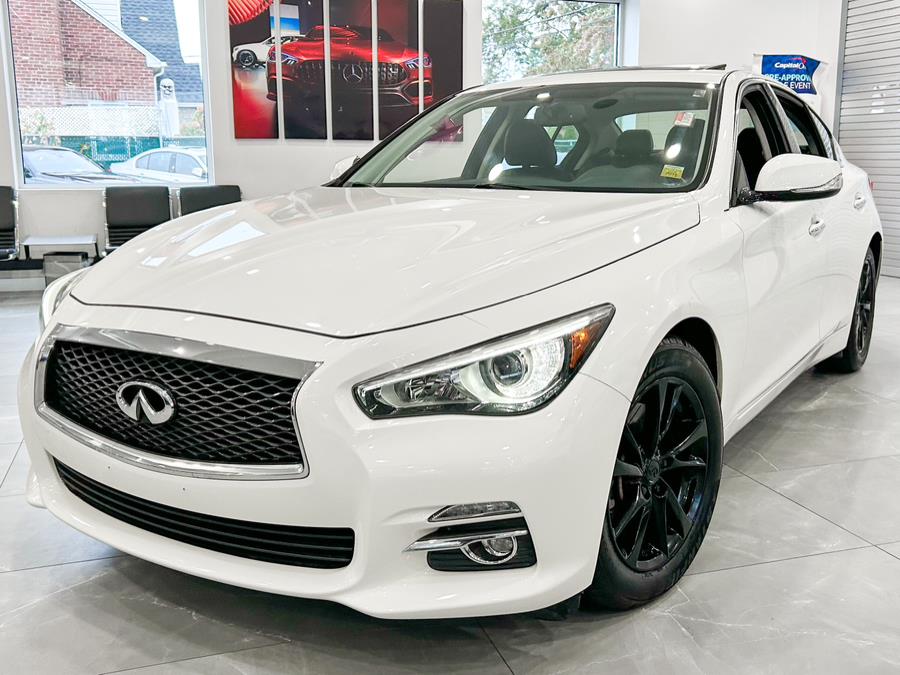 Used INFINITI Q50 3.0t Signature Edition AWD 2017 | Luxury Motor Club. Franklin Square, New York Used INFINITI Q50 3.0t Signature Edition AWD 2017 | Luxury Motor Club. Franklin Square, New York