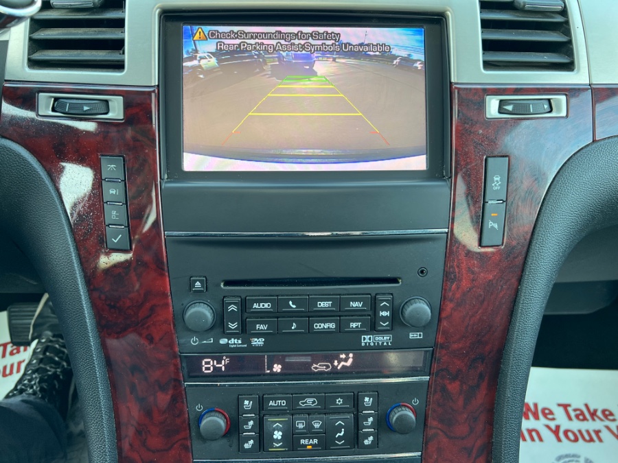 Used Cadillac Escalade AWD 4dr Luxury 2013 | Marsh Auto Sales LLC. Ortonville, Michigan Used Cadillac Escalade AWD 4dr Luxury 2013 | Marsh Auto Sales LLC. Ortonville, Michigan