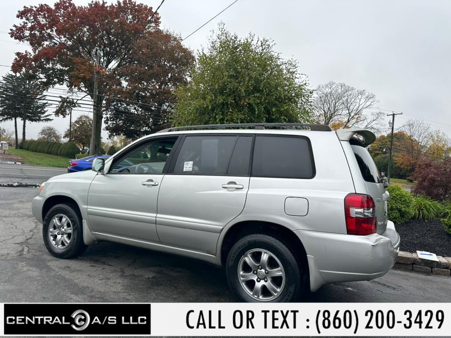 Used Toyota Highlander 4WD 4dr V6 w/3rd Row 2007 | Central A/S LLC. East Windsor, Connecticut Used Toyota Highlander 4WD 4dr V6 w/3rd Row 2007 | Central A/S LLC. East Windsor, Connecticut