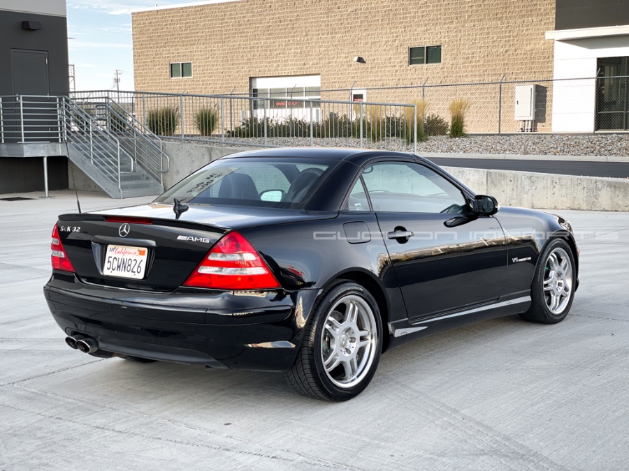 Used Mercedes-Benz SLK-Class 2dr Roadster 3.2L AMG 2003 | Guchon Imports. Salt Lake City, Utah Used Mercedes-Benz SLK-Class 2dr Roadster 3.2L AMG 2003 | Guchon Imports. Salt Lake City, Utah