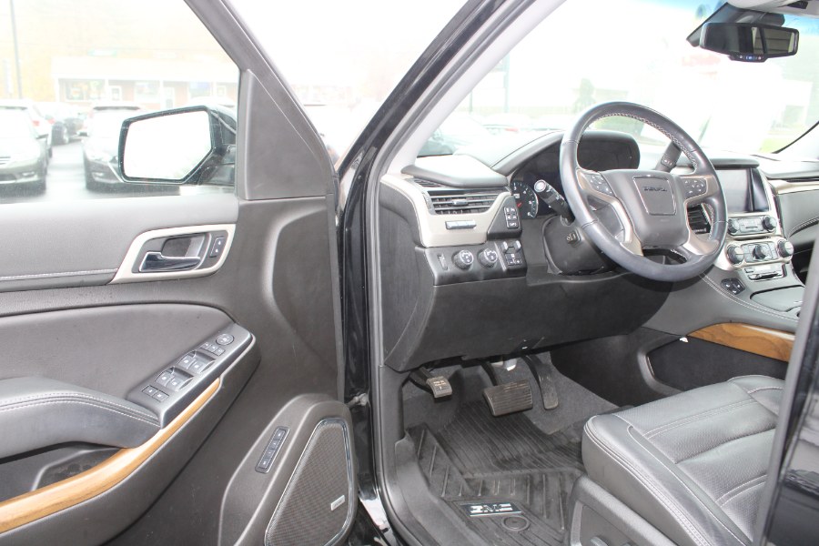 2019 GMC Yukon 4WD 4dr Denali, available for sale in Plantsville, Connecticut | Auto House of Luxury. Plantsville, Connecticut 2019 GMC Yukon 4WD 4dr Denali, available for sale in Plantsville, Connecticut | Auto House of Luxury. Plantsville, Connecticut