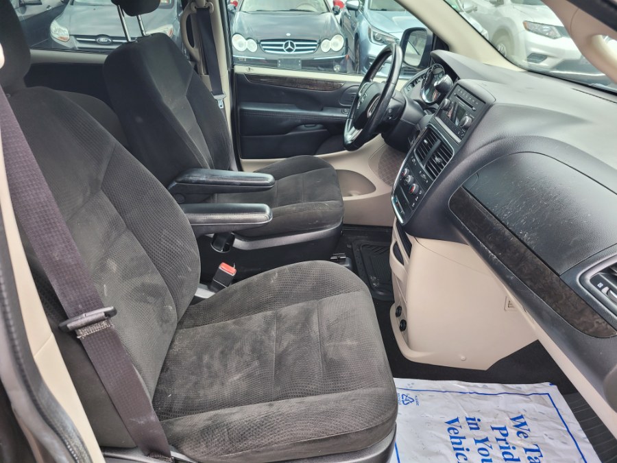 2016 Dodge Grand Caravan 4dr Wgn SE, available for sale in Auburn, New Hampshire | ODA Auto Precision LLC. Auburn, New Hampshire 2016 Dodge Grand Caravan 4dr Wgn SE, available for sale in Auburn, New Hampshire | ODA Auto Precision LLC. Auburn, New Hampshire