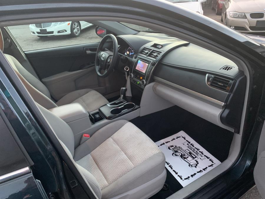 2013 Toyota Camry 4dr Sdn I4 Auto LE (Natl), available for sale in Springfield, Massachusetts | Absolute Motors Inc. Springfield, Massachusetts 2013 Toyota Camry 4dr Sdn I4 Auto LE (Natl), available for sale in Springfield, Massachusetts | Absolute Motors Inc. Springfield, Massachusetts