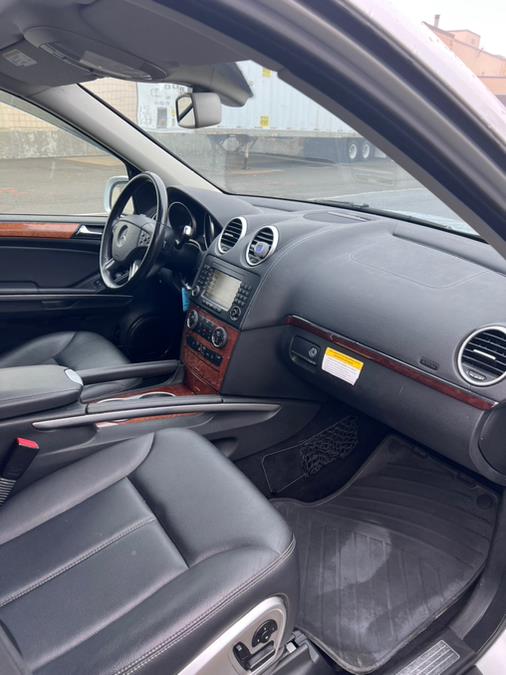 2007 Mercedes-Benz GL-Class 4MATIC 4dr 4.7L, available for sale in Revere, Massachusetts | Wonderland Auto. Revere, Massachusetts 2007 Mercedes-Benz GL-Class 4MATIC 4dr 4.7L, available for sale in Revere, Massachusetts | Wonderland Auto. Revere, Massachusetts