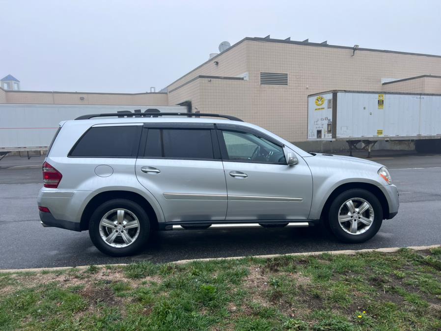 2007 Mercedes-Benz GL-Class 4MATIC 4dr 4.7L, available for sale in Revere, Massachusetts | Wonderland Auto. Revere, Massachusetts 2007 Mercedes-Benz GL-Class 4MATIC 4dr 4.7L, available for sale in Revere, Massachusetts | Wonderland Auto. Revere, Massachusetts