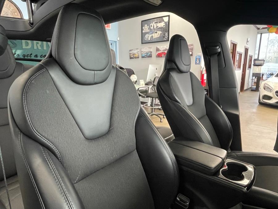 2018 Tesla Model X 75D AWD, available for sale in Inwood, New York | 5 Towns Drive. Inwood, New York 2018 Tesla Model X 75D AWD, available for sale in Inwood, New York | 5 Towns Drive. Inwood, New York