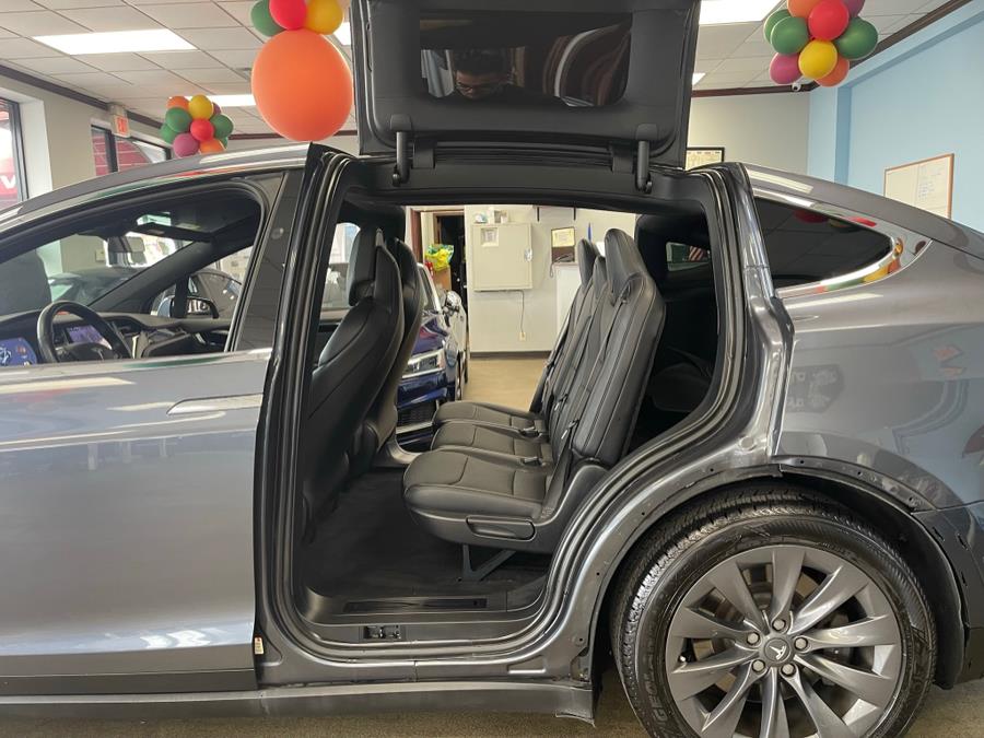 2018 Tesla Model X 75D AWD, available for sale in Inwood, New York | 5 Towns Drive. Inwood, New York 2018 Tesla Model X 75D AWD, available for sale in Inwood, New York | 5 Towns Drive. Inwood, New York