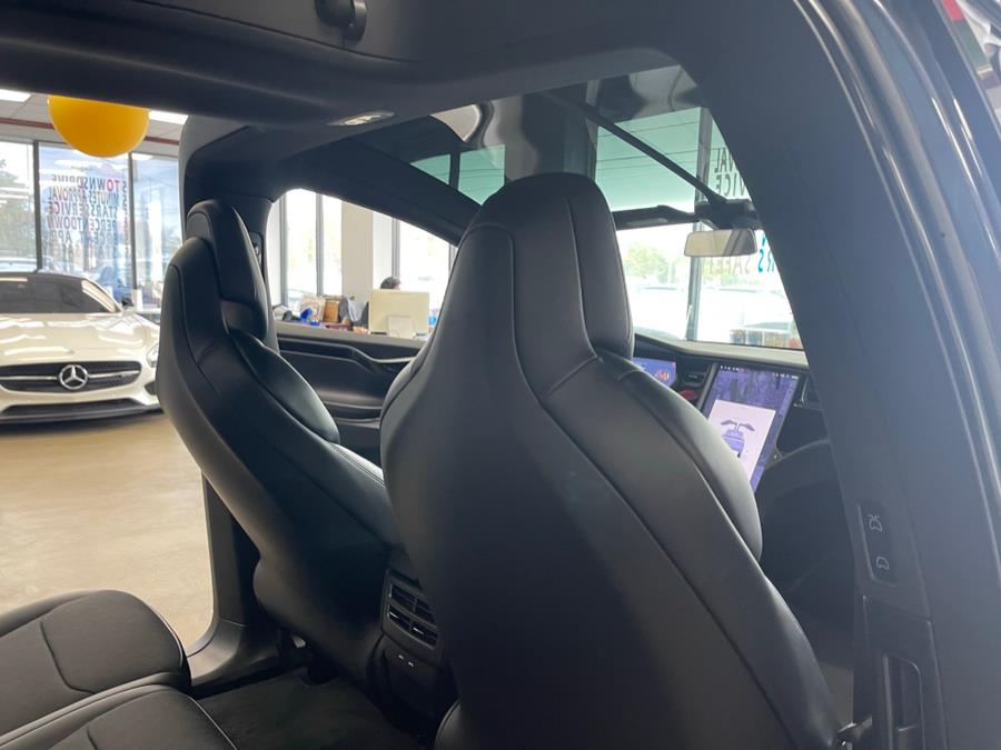 2018 Tesla Model X 75D AWD, available for sale in Inwood, New York | 5 Towns Drive. Inwood, New York 2018 Tesla Model X 75D AWD, available for sale in Inwood, New York | 5 Towns Drive. Inwood, New York
