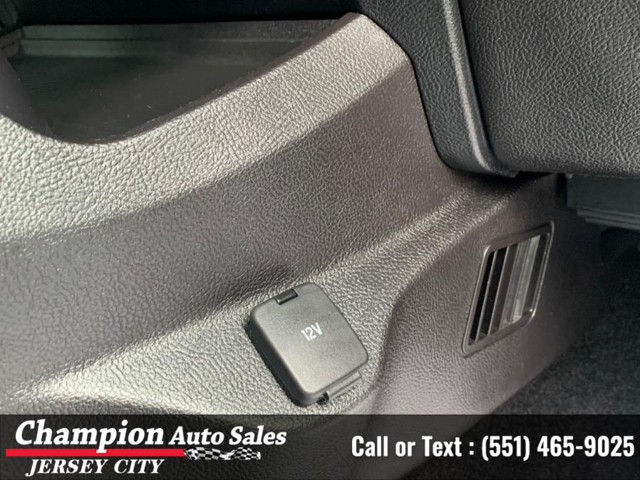 2017 Ford Edge SEL AWD, available for sale in Jersey City, New Jersey | Champion Auto Sales of JC. Jersey City, New Jersey 2017 Ford Edge SEL AWD, available for sale in Jersey City, New Jersey | Champion Auto Sales of JC. Jersey City, New Jersey