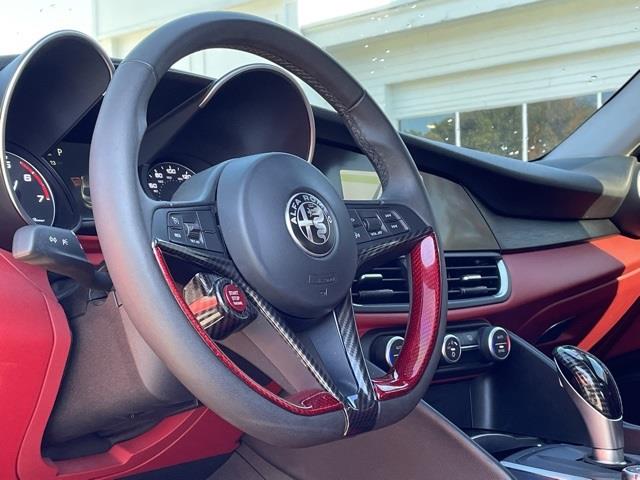 Used Alfa Romeo Giulia Base 2017 | Blasius Federal Road. Brookfield, Connecticut Used Alfa Romeo Giulia Base 2017 | Blasius Federal Road. Brookfield, Connecticut