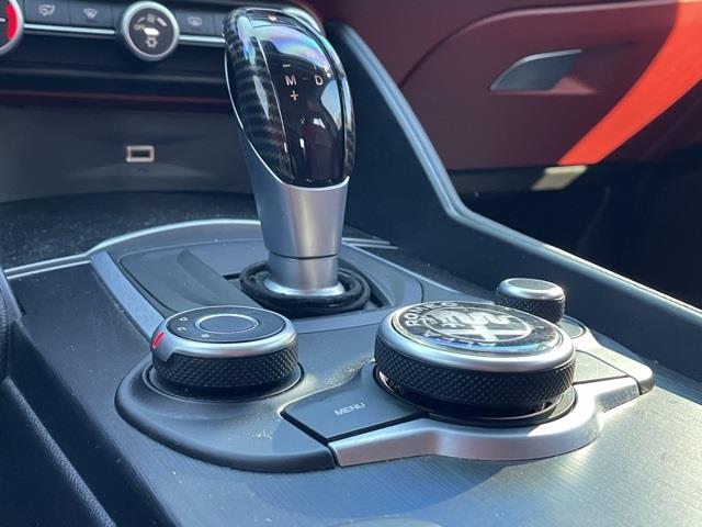 Used Alfa Romeo Giulia Base 2017 | Blasius Federal Road. Brookfield, Connecticut Used Alfa Romeo Giulia Base 2017 | Blasius Federal Road. Brookfield, Connecticut