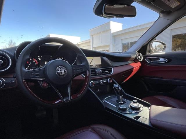 Used Alfa Romeo Giulia Base 2017 | Blasius Federal Road. Brookfield, Connecticut Used Alfa Romeo Giulia Base 2017 | Blasius Federal Road. Brookfield, Connecticut