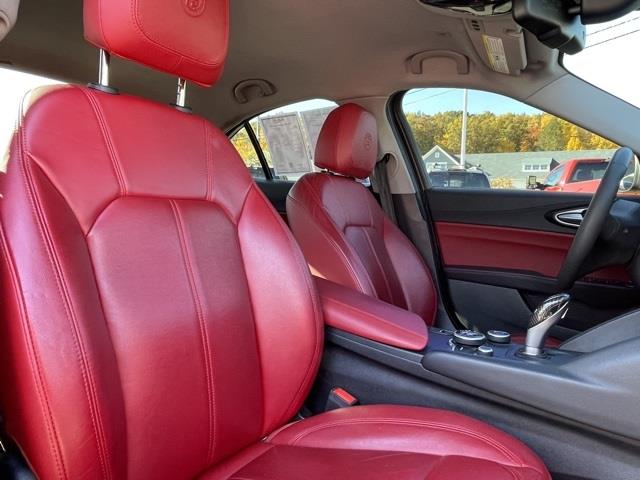 Used Alfa Romeo Giulia Base 2017 | Blasius Federal Road. Brookfield, Connecticut Used Alfa Romeo Giulia Base 2017 | Blasius Federal Road. Brookfield, Connecticut