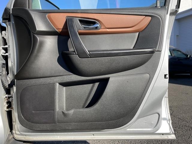 Used Chevrolet Traverse LT 2015 | Blasius Federal Road. Brookfield, Connecticut Used Chevrolet Traverse LT 2015 | Blasius Federal Road. Brookfield, Connecticut