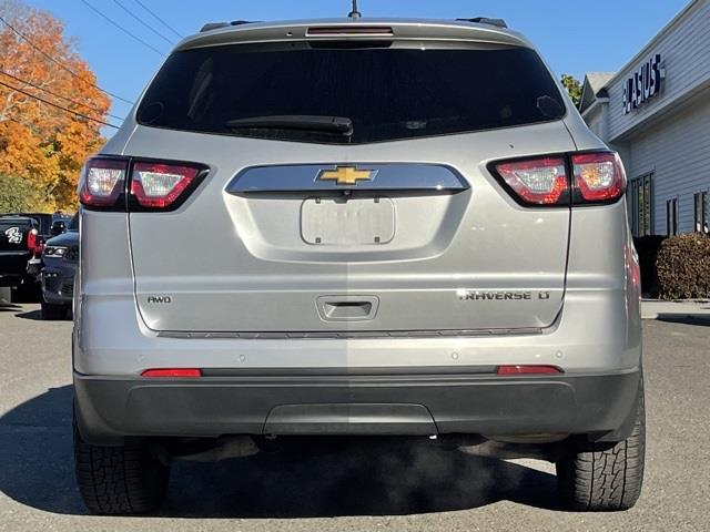Used Chevrolet Traverse LT 2015 | Blasius Federal Road. Brookfield, Connecticut Used Chevrolet Traverse LT 2015 | Blasius Federal Road. Brookfield, Connecticut