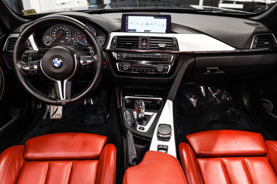 Used BMW M4 Convertible 2019 | 26 Motors Long Island. ELMONT, New York Used BMW M4 Convertible 2019 | 26 Motors Long Island. ELMONT, New York