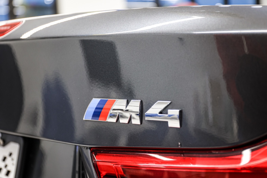 Used BMW M4 Convertible 2019 | 26 Motors Long Island. ELMONT, New York Used BMW M4 Convertible 2019 | 26 Motors Long Island. ELMONT, New York