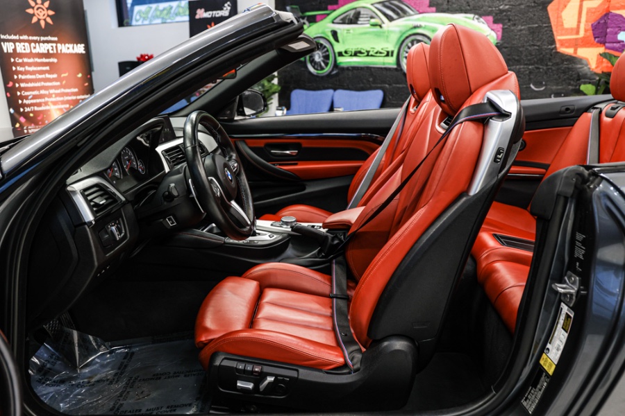 Used BMW M4 Convertible 2019 | 26 Motors Long Island. ELMONT, New York Used BMW M4 Convertible 2019 | 26 Motors Long Island. ELMONT, New York