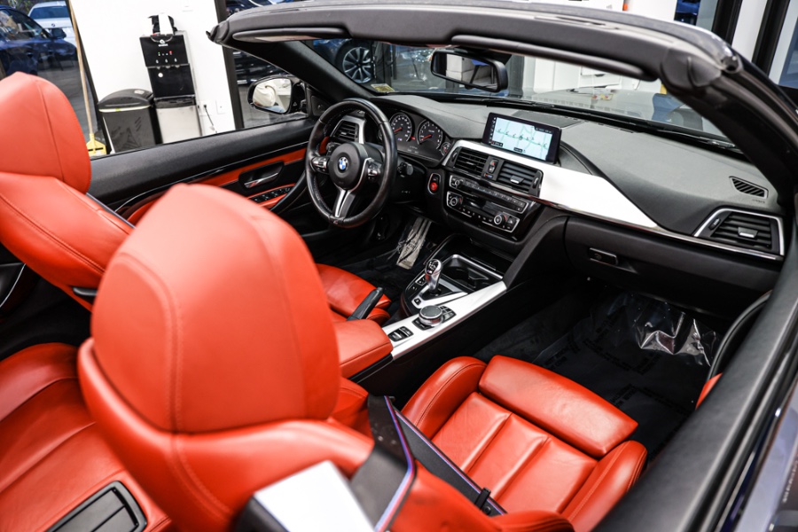 Used BMW M4 Convertible 2019 | 26 Motors Long Island. ELMONT, New York Used BMW M4 Convertible 2019 | 26 Motors Long Island. ELMONT, New York