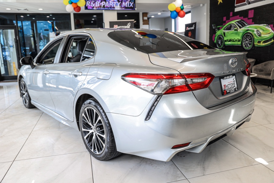 Used Toyota Camry SE Auto (Natl) 2018 | 26 Motors Long Island. ELMONT, New York Used Toyota Camry SE Auto (Natl) 2018 | 26 Motors Long Island. ELMONT, New York