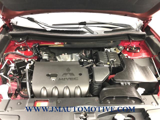2018 Mitsubishi Outlander SE S-AWC, available for sale in Naugatuck, Connecticut | J&M Automotive Sls&Svc LLC. Naugatuck, Connecticut 2018 Mitsubishi Outlander SE S-AWC, available for sale in Naugatuck, Connecticut | J&M Automotive Sls&Svc LLC. Naugatuck, Connecticut
