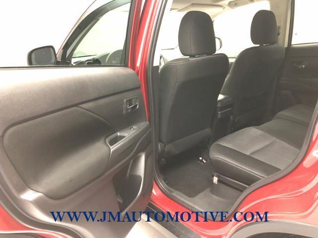 2018 Mitsubishi Outlander SE S-AWC, available for sale in Naugatuck, Connecticut | J&M Automotive Sls&Svc LLC. Naugatuck, Connecticut 2018 Mitsubishi Outlander SE S-AWC, available for sale in Naugatuck, Connecticut | J&M Automotive Sls&Svc LLC. Naugatuck, Connecticut