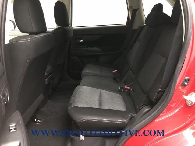 2018 Mitsubishi Outlander SE S-AWC, available for sale in Naugatuck, Connecticut | J&M Automotive Sls&Svc LLC. Naugatuck, Connecticut 2018 Mitsubishi Outlander SE S-AWC, available for sale in Naugatuck, Connecticut | J&M Automotive Sls&Svc LLC. Naugatuck, Connecticut