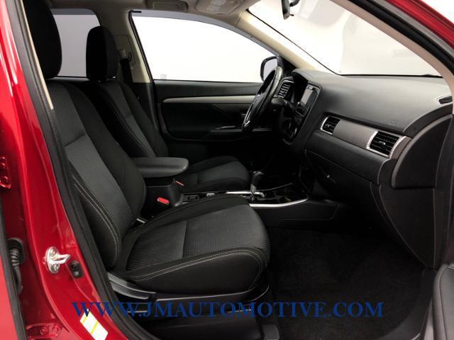 2018 Mitsubishi Outlander SE S-AWC, available for sale in Naugatuck, Connecticut | J&M Automotive Sls&Svc LLC. Naugatuck, Connecticut 2018 Mitsubishi Outlander SE S-AWC, available for sale in Naugatuck, Connecticut | J&M Automotive Sls&Svc LLC. Naugatuck, Connecticut