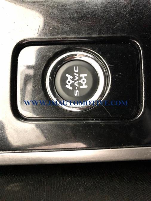 2018 Mitsubishi Outlander SE S-AWC, available for sale in Naugatuck, Connecticut | J&M Automotive Sls&Svc LLC. Naugatuck, Connecticut 2018 Mitsubishi Outlander SE S-AWC, available for sale in Naugatuck, Connecticut | J&M Automotive Sls&Svc LLC. Naugatuck, Connecticut