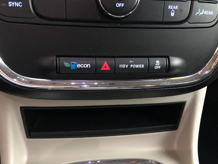 2012 Dodge Grand Caravan 4dr Wgn Crew, available for sale in Waterbury, Connecticut | National Auto Brokers, Inc.. Waterbury, Connecticut 2012 Dodge Grand Caravan 4dr Wgn Crew, available for sale in Waterbury, Connecticut | National Auto Brokers, Inc.. Waterbury, Connecticut