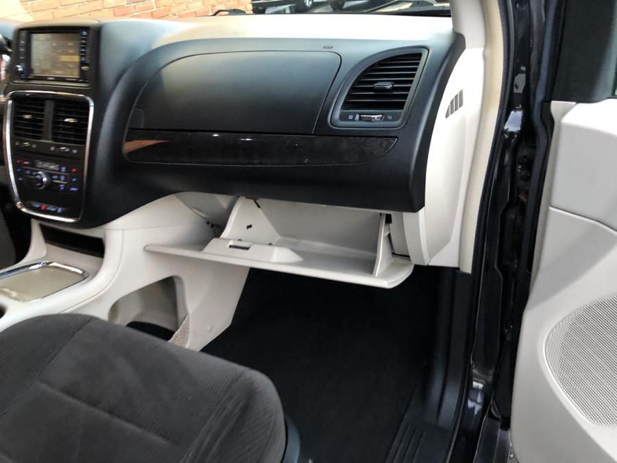 2012 Dodge Grand Caravan 4dr Wgn Crew, available for sale in Waterbury, Connecticut | National Auto Brokers, Inc.. Waterbury, Connecticut 2012 Dodge Grand Caravan 4dr Wgn Crew, available for sale in Waterbury, Connecticut | National Auto Brokers, Inc.. Waterbury, Connecticut