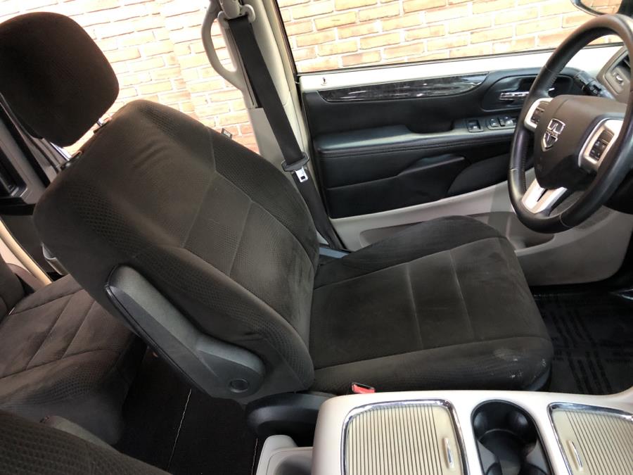 2012 Dodge Grand Caravan 4dr Wgn Crew, available for sale in Waterbury, Connecticut | National Auto Brokers, Inc.. Waterbury, Connecticut 2012 Dodge Grand Caravan 4dr Wgn Crew, available for sale in Waterbury, Connecticut | National Auto Brokers, Inc.. Waterbury, Connecticut