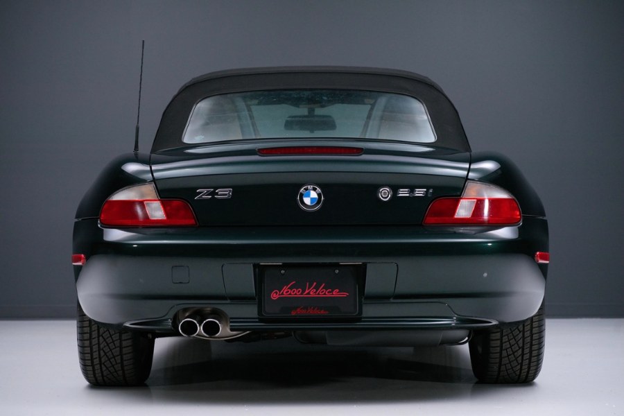 2001 BMW Z3 Z3 2dr Roadster 2.5i, available for sale in North Salem, New York | Meccanic Shop North Inc. North Salem, New York 2001 BMW Z3 Z3 2dr Roadster 2.5i, available for sale in North Salem, New York | Meccanic Shop North Inc. North Salem, New York